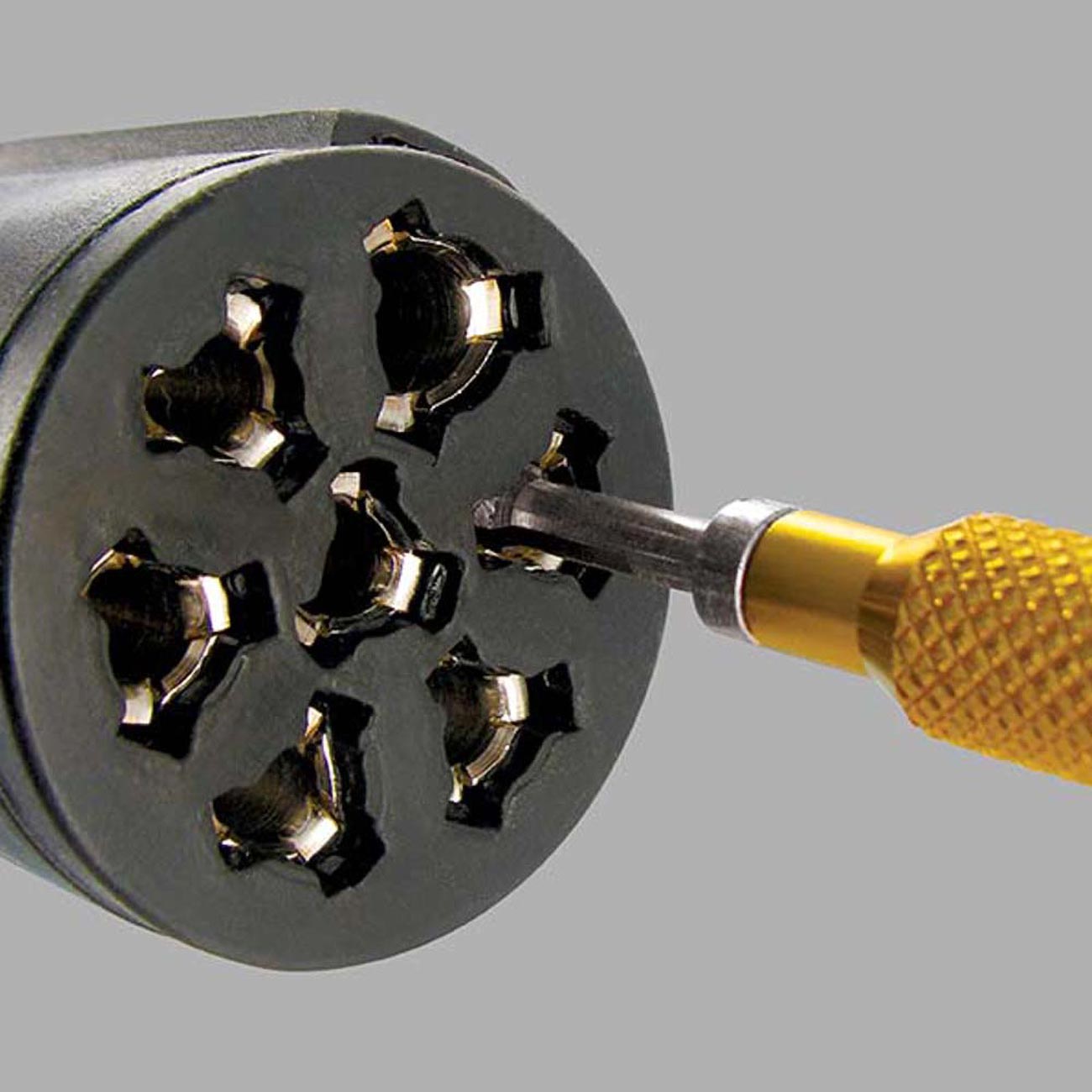 Ipa 7 Way Round Pin Connector Cleaners